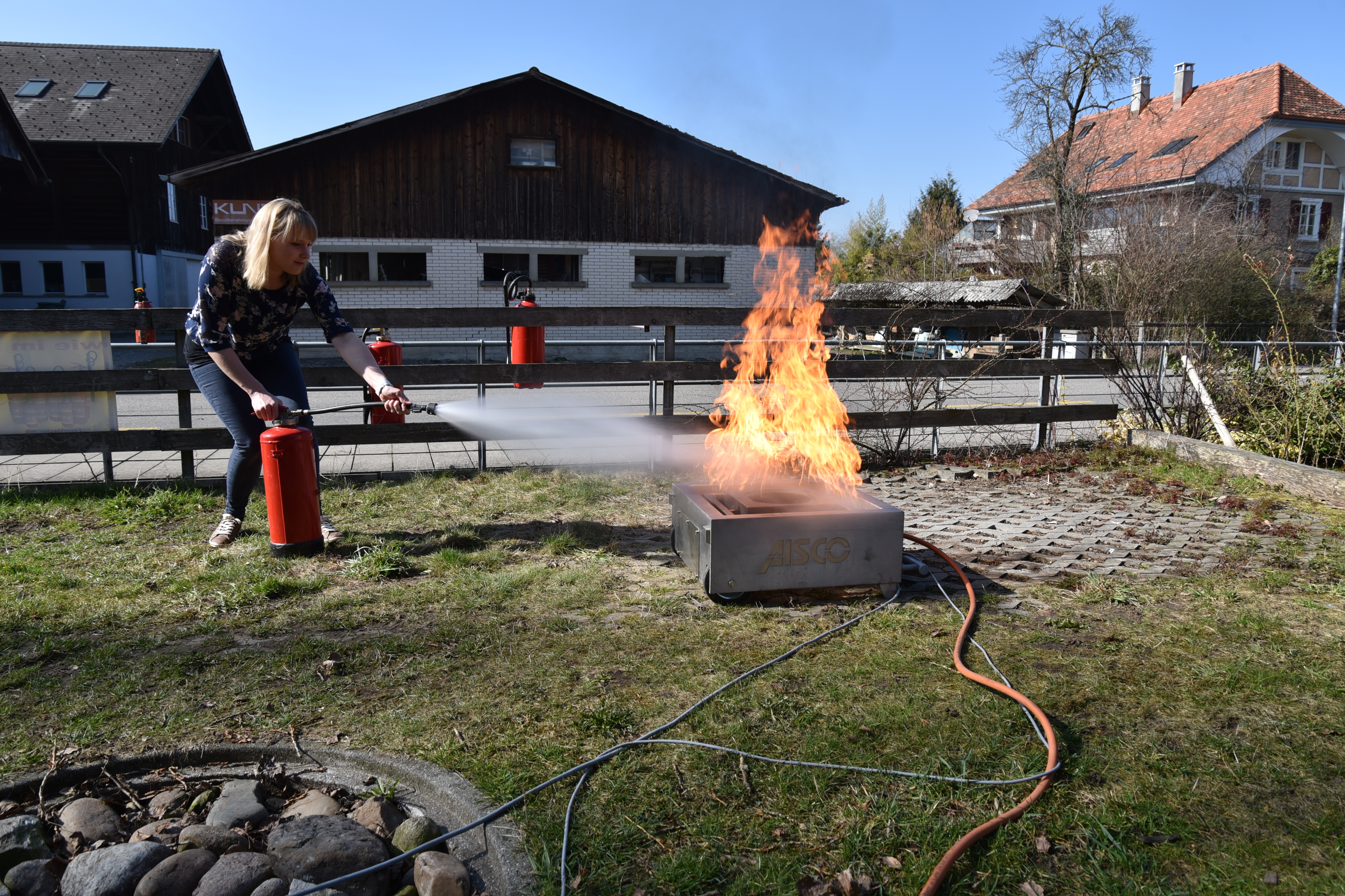 Wassernebelfeuerlöscher